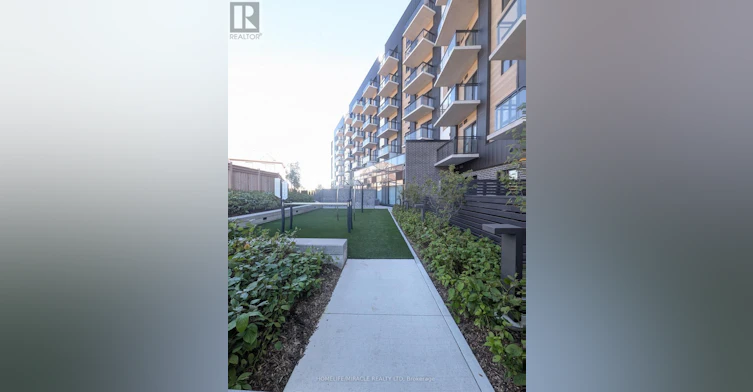 213-3008 William Cutmore Boulevard, Oakville, ON, L6H 8A4 - 24
