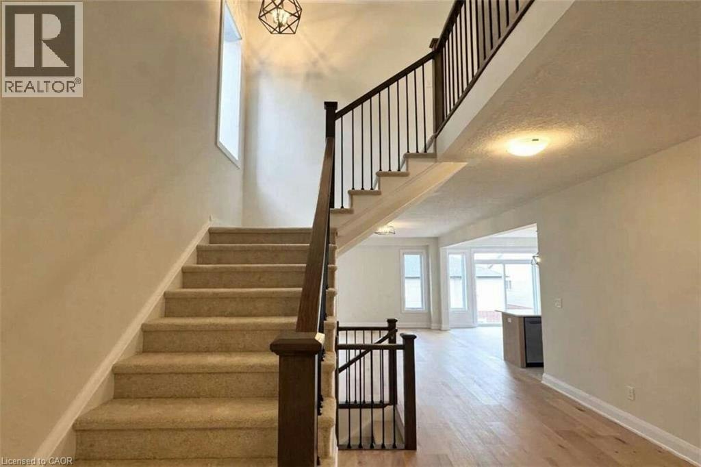 Upper-348 Canada Plum Street, Waterloo, ON, N2K 0H9 - 8
