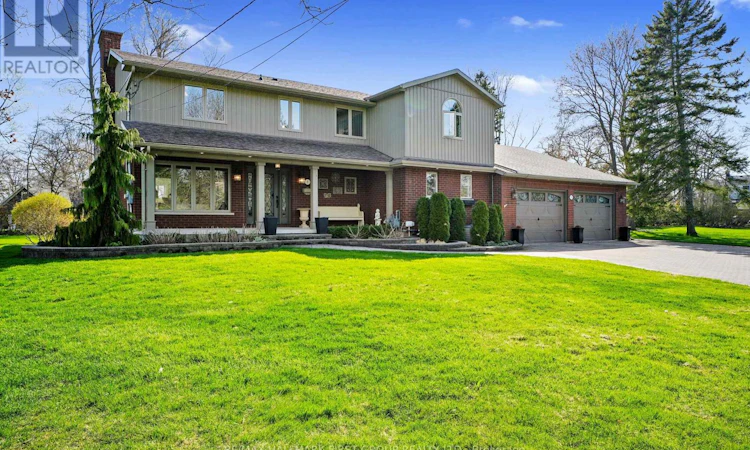 3 Hamilton Court