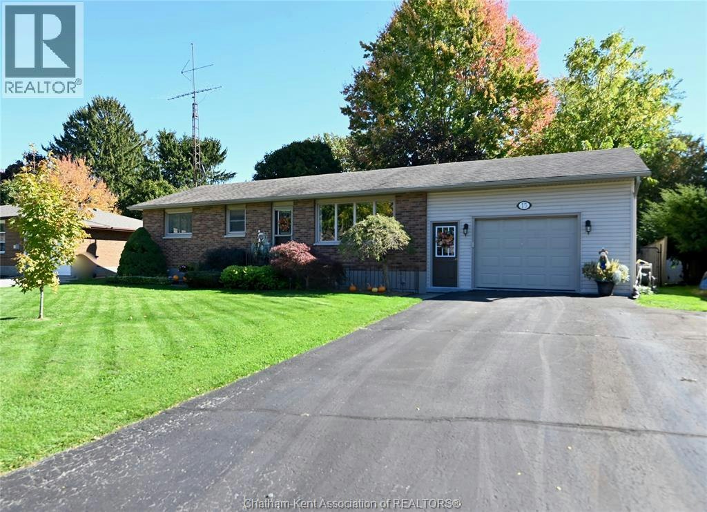 15 Hillsdale Avenue, Chatham-Kent, ON, N0P 2C0
