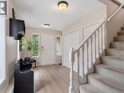 1280 Oakmount Road - 4