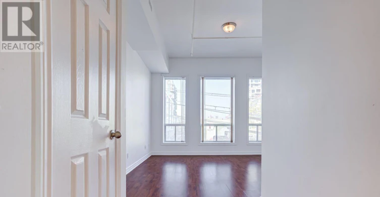 3RD FLOOR-493 Queen Street W, Toronto, ON, M5V 2B4 - 3