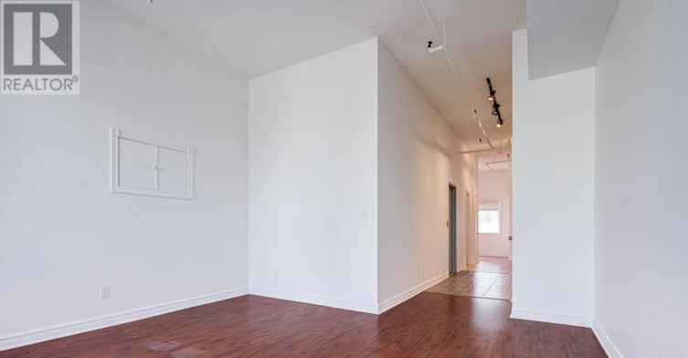 3RD FLOOR-493 Queen Street W, Toronto, ON, M5V 2B4 - 5