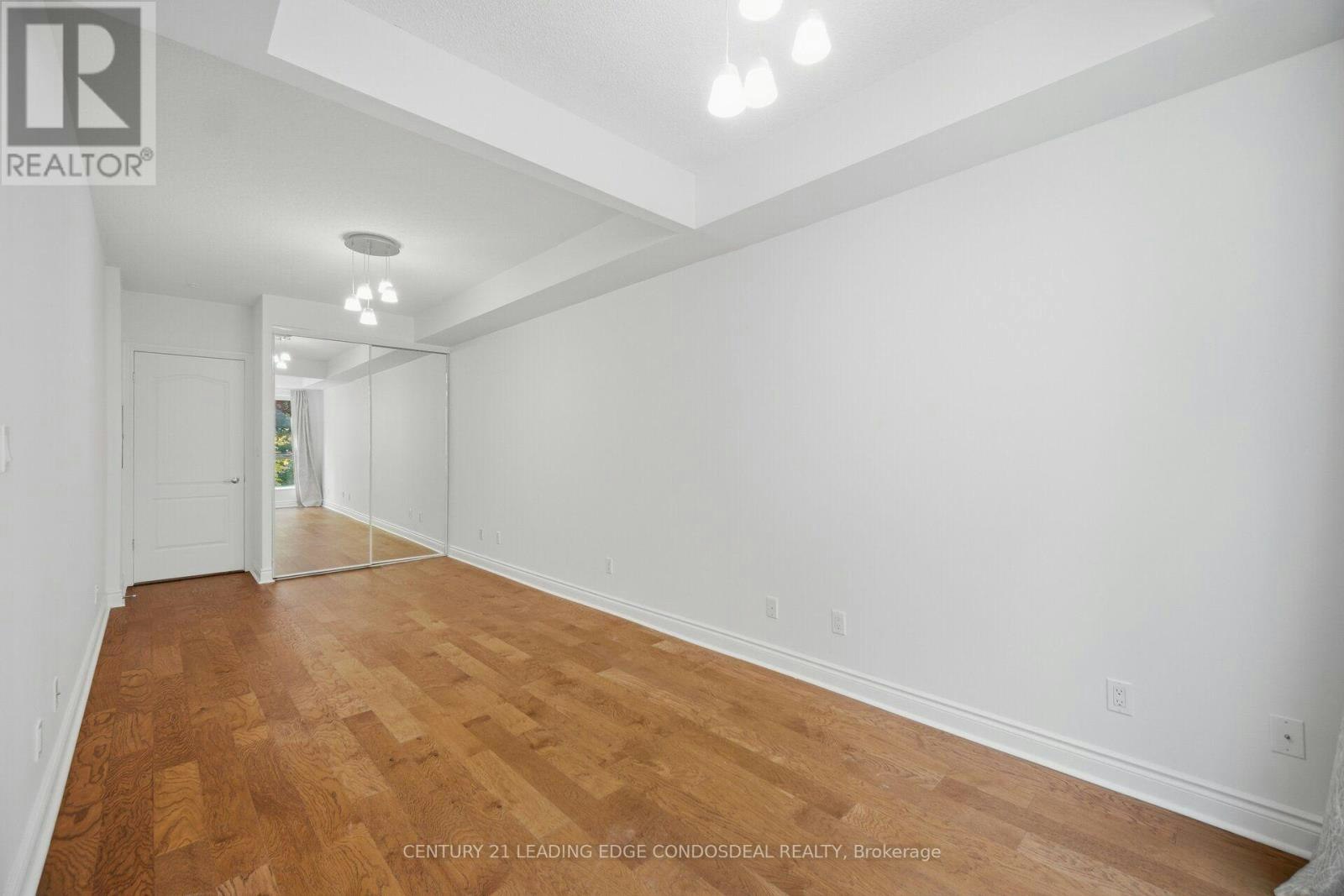 322-11 William Carson Crescent, Toronto, ON, M2P 2G1 - 32