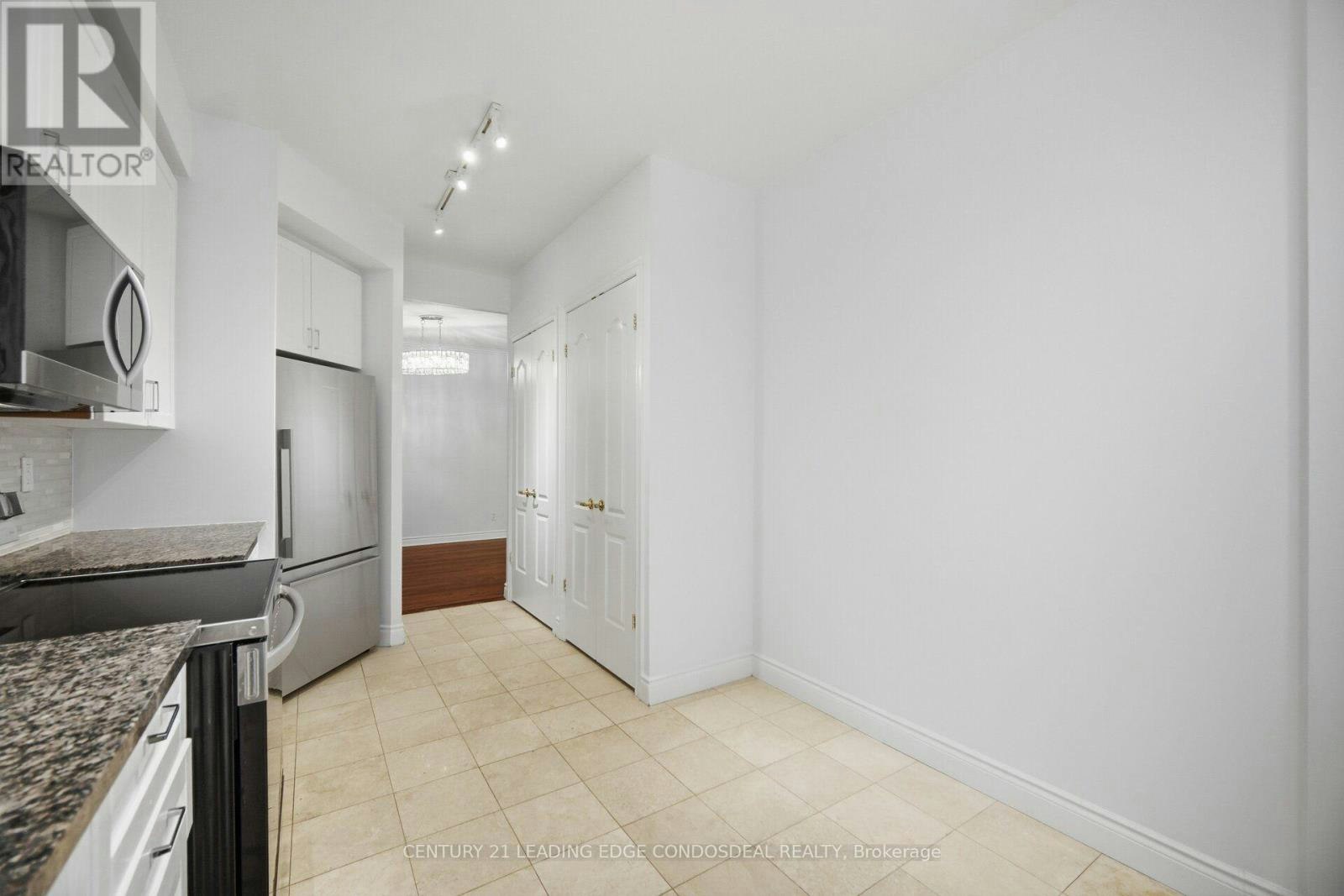 322-11 William Carson Crescent, Toronto, ON, M2P 2G1 - 29