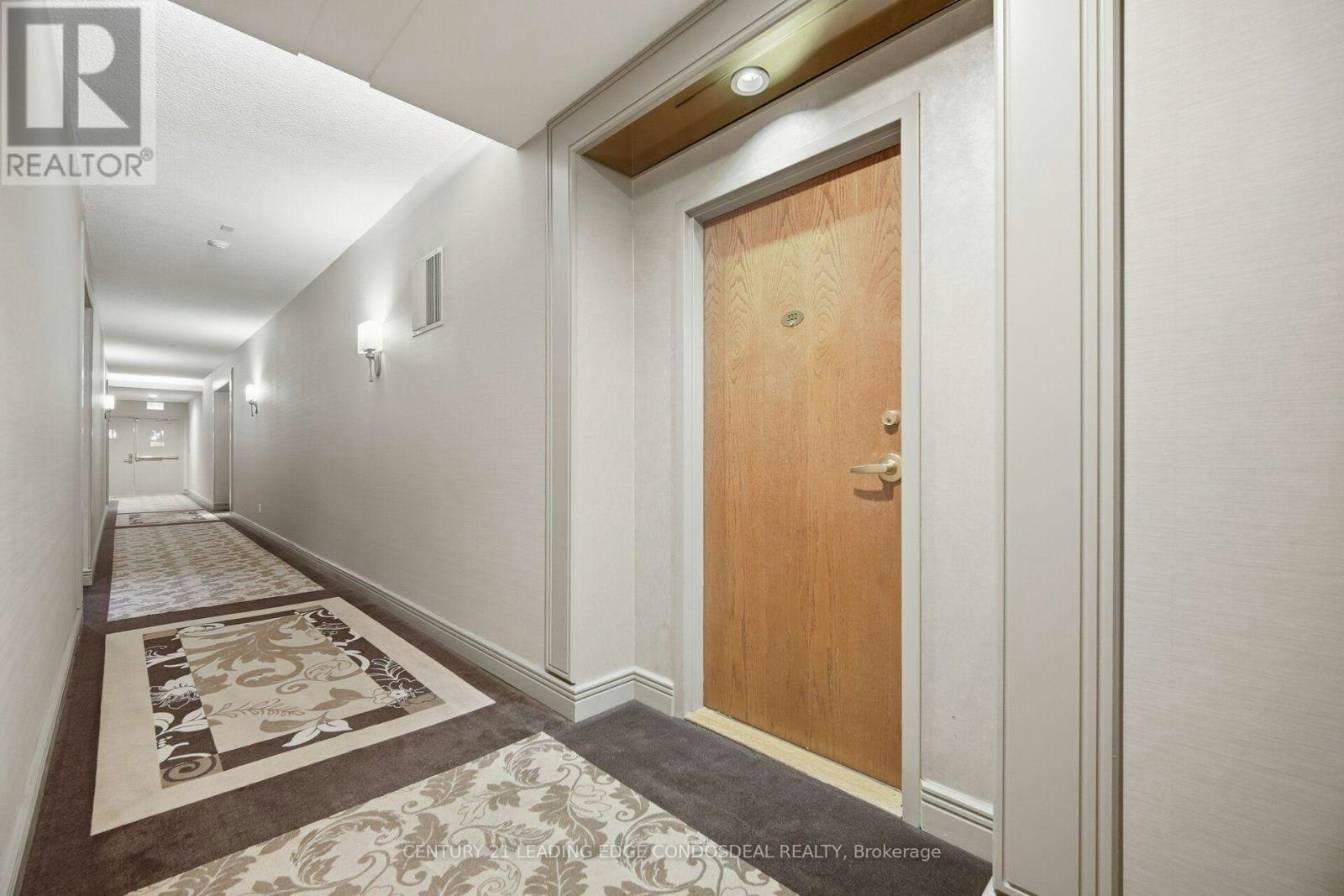 322-11 William Carson Crescent, Toronto, ON, M2P 2G1 - 9
