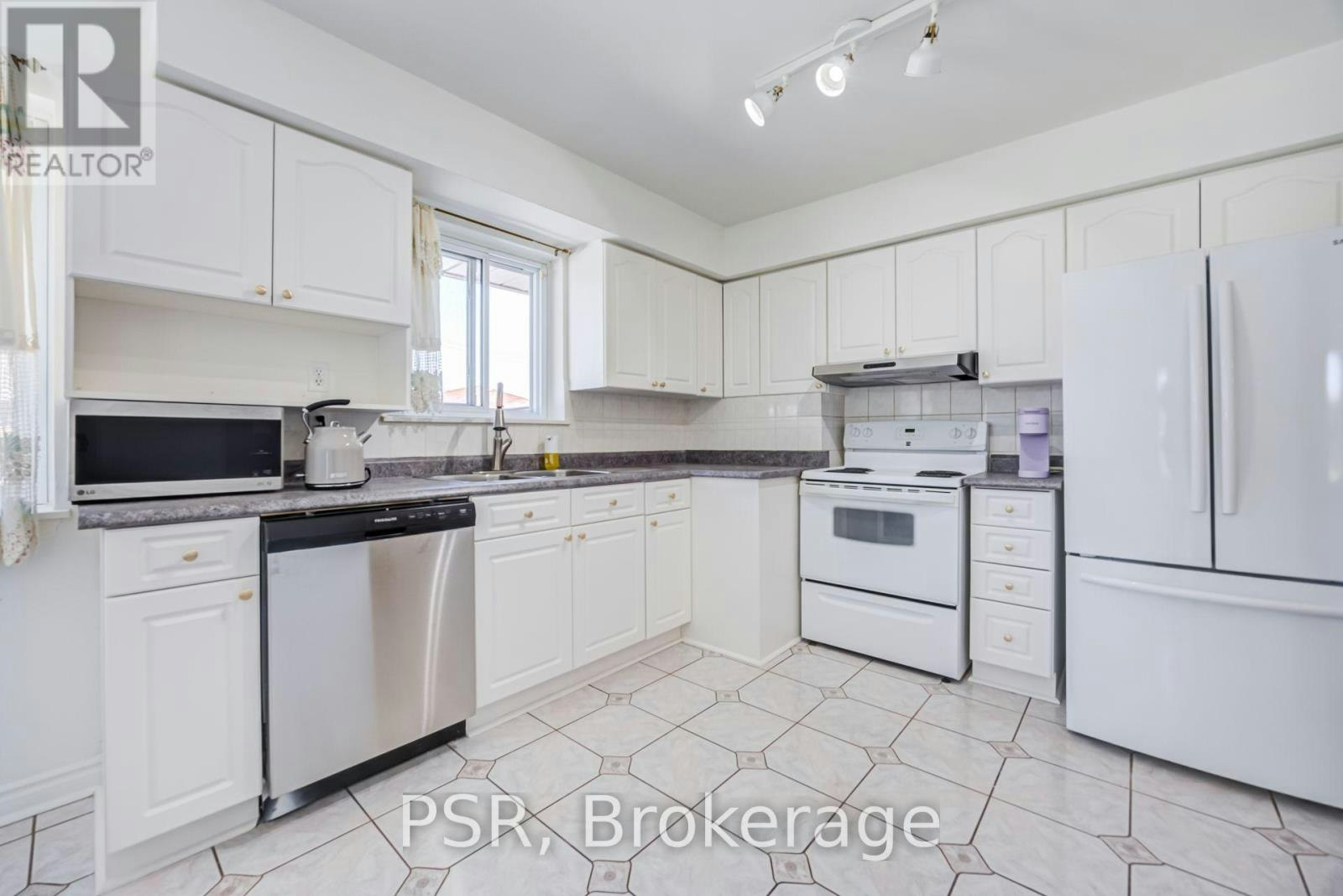 53 Marcos Boulevard, Toronto, ON, M1K 5A7 - 14