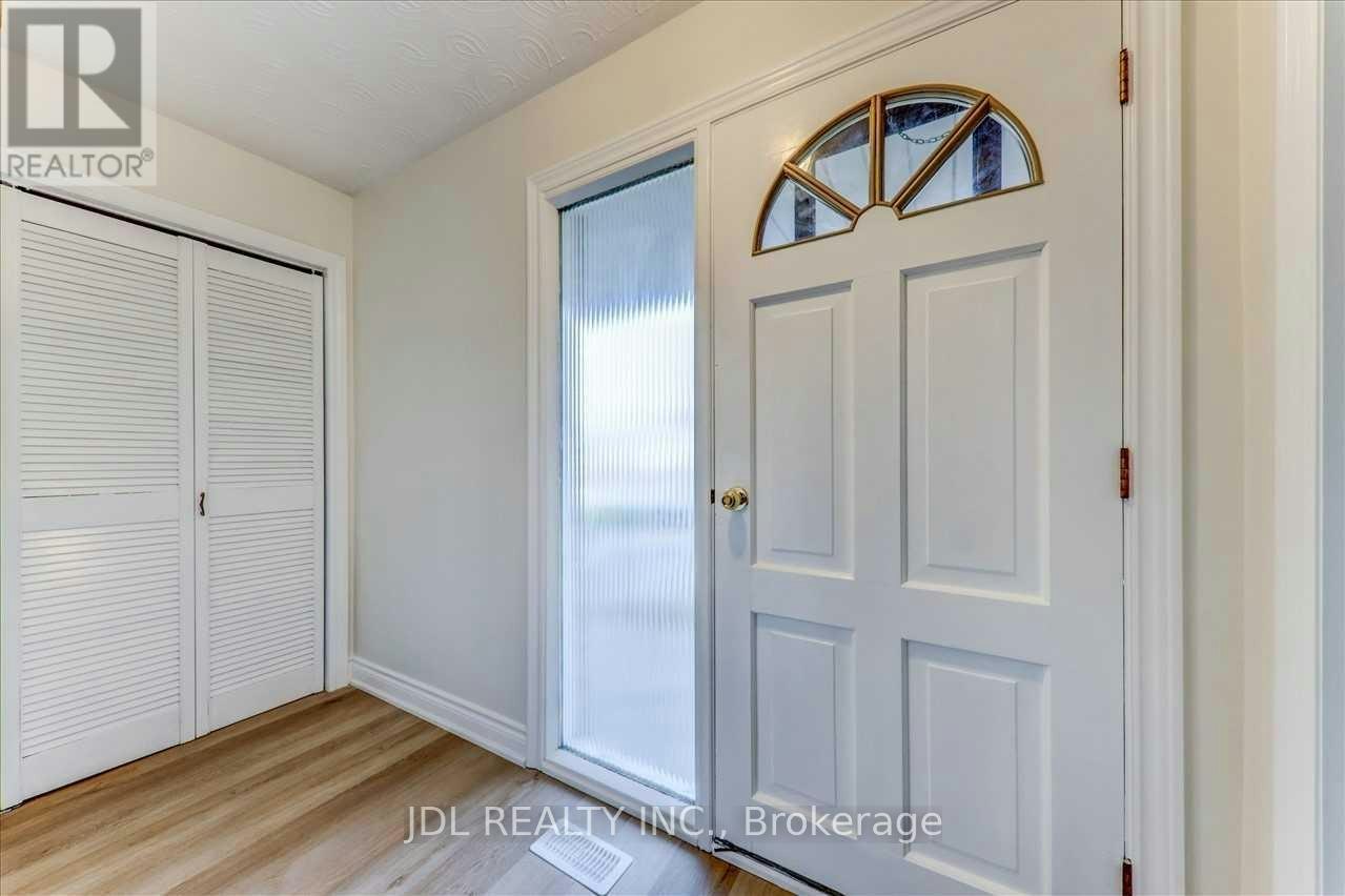 MAIN-38 Grandview Street S, Oshawa, ON, L1H 7C4 - 4