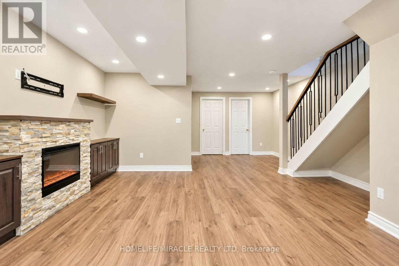 7683 Doverwood Drive, Mississauga, ON, L5N 8J1 - 39