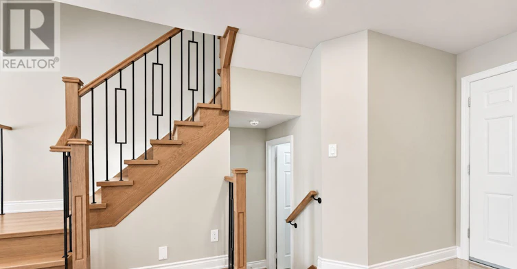 7683 Doverwood Drive, Mississauga, ON, L5N 8J1 - 7
