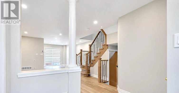 7683 Doverwood Drive, Mississauga, ON, L5N 8J1 - 5