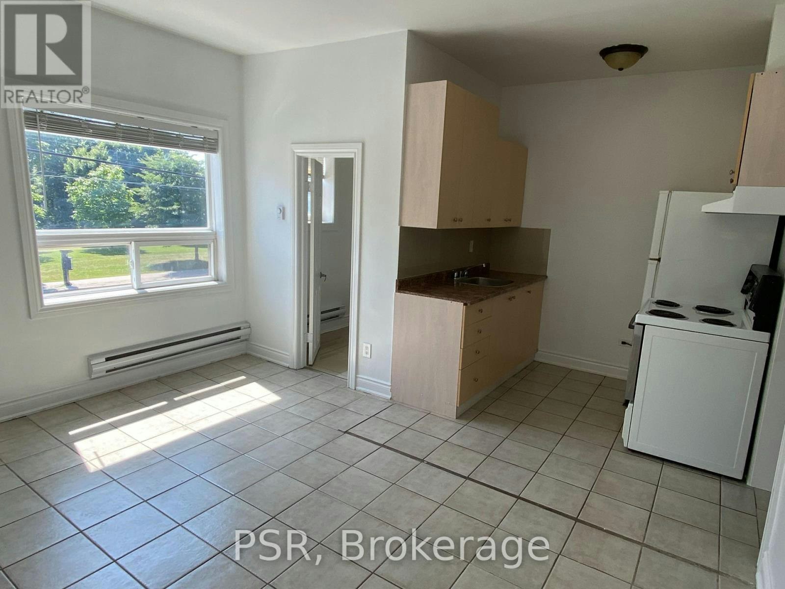 2-3110 Lake Shore Boulevard W, Toronto, ON, M8V 1L2