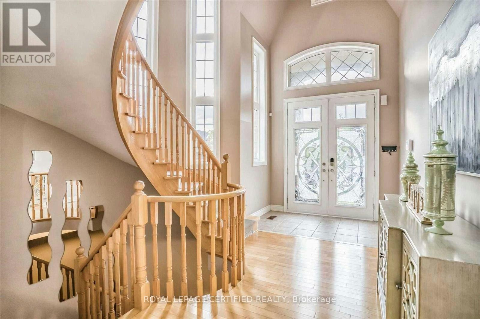 3274 Erin Centre Boulevard, Mississauga, ON, L5M 0K9 - 4