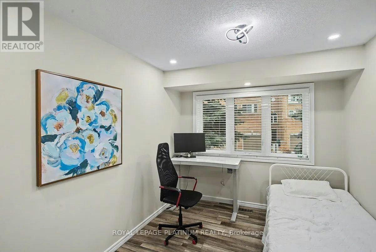 297-60 Barondale Drive, Mississauga, ON, L4Z 3N8 - 20