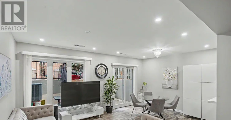 297-60 Barondale Drive, Mississauga, ON, L4Z 3N8 - 4