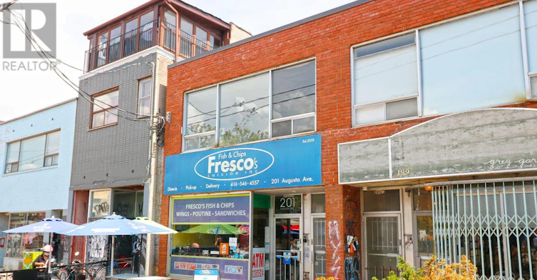 C-201 Augusta Avenue, Toronto, ON, M5T 2L4