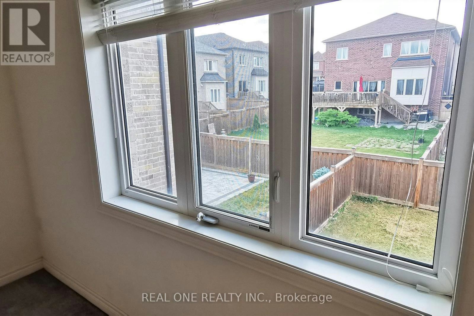 51 Kavanagh Avenue, East Gwillimbury, ON, L9N 0P5 - 29
