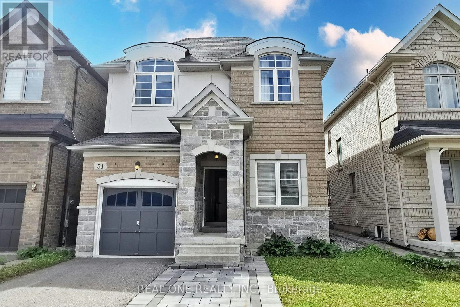 51 Kavanagh Avenue, East Gwillimbury, ON, L9N 0P5 - 3