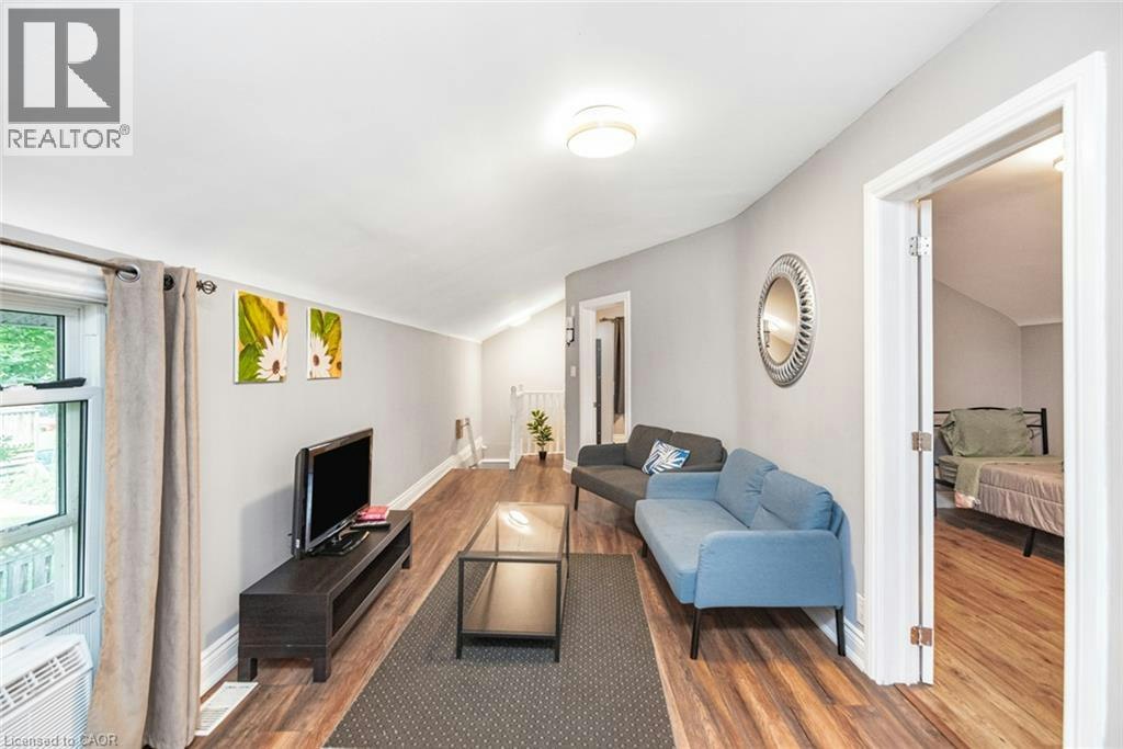 B-70 Palace Street, Brantford, ON, N3T 3X1 - 15