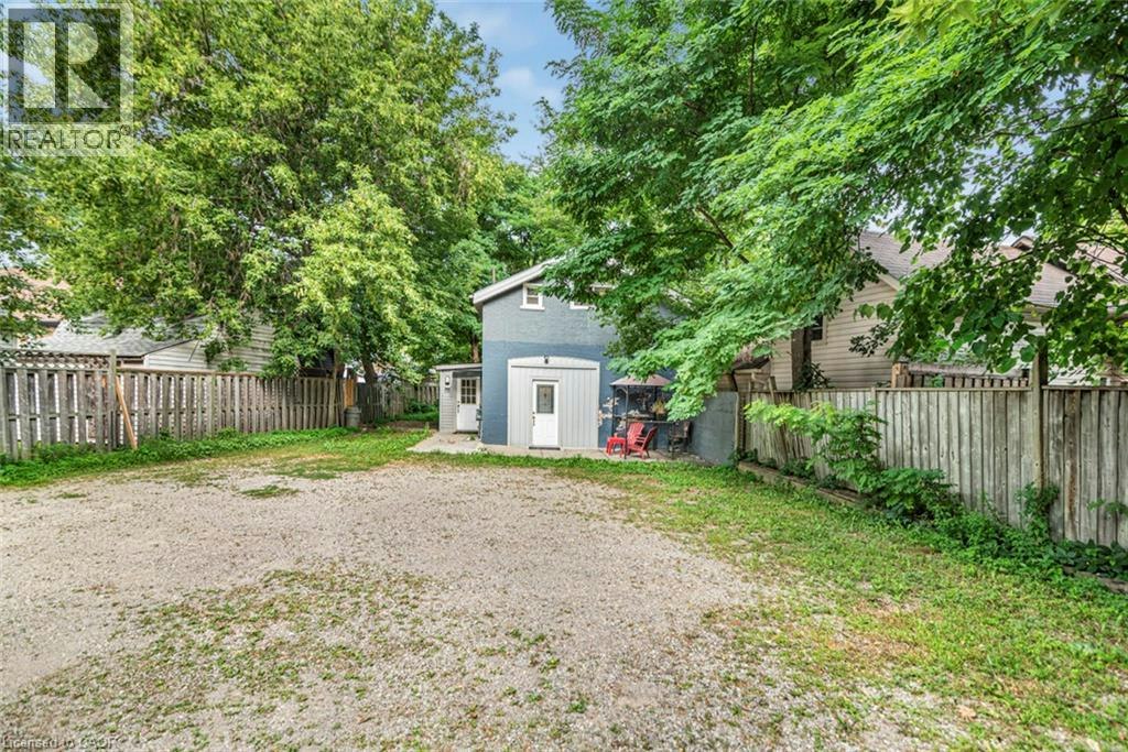 B-70 Palace Street, Brantford, ON, N3T 3X1 - 4