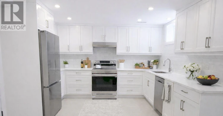 115 Mapes Avenue, Vaughan, ON, L4L 8R9