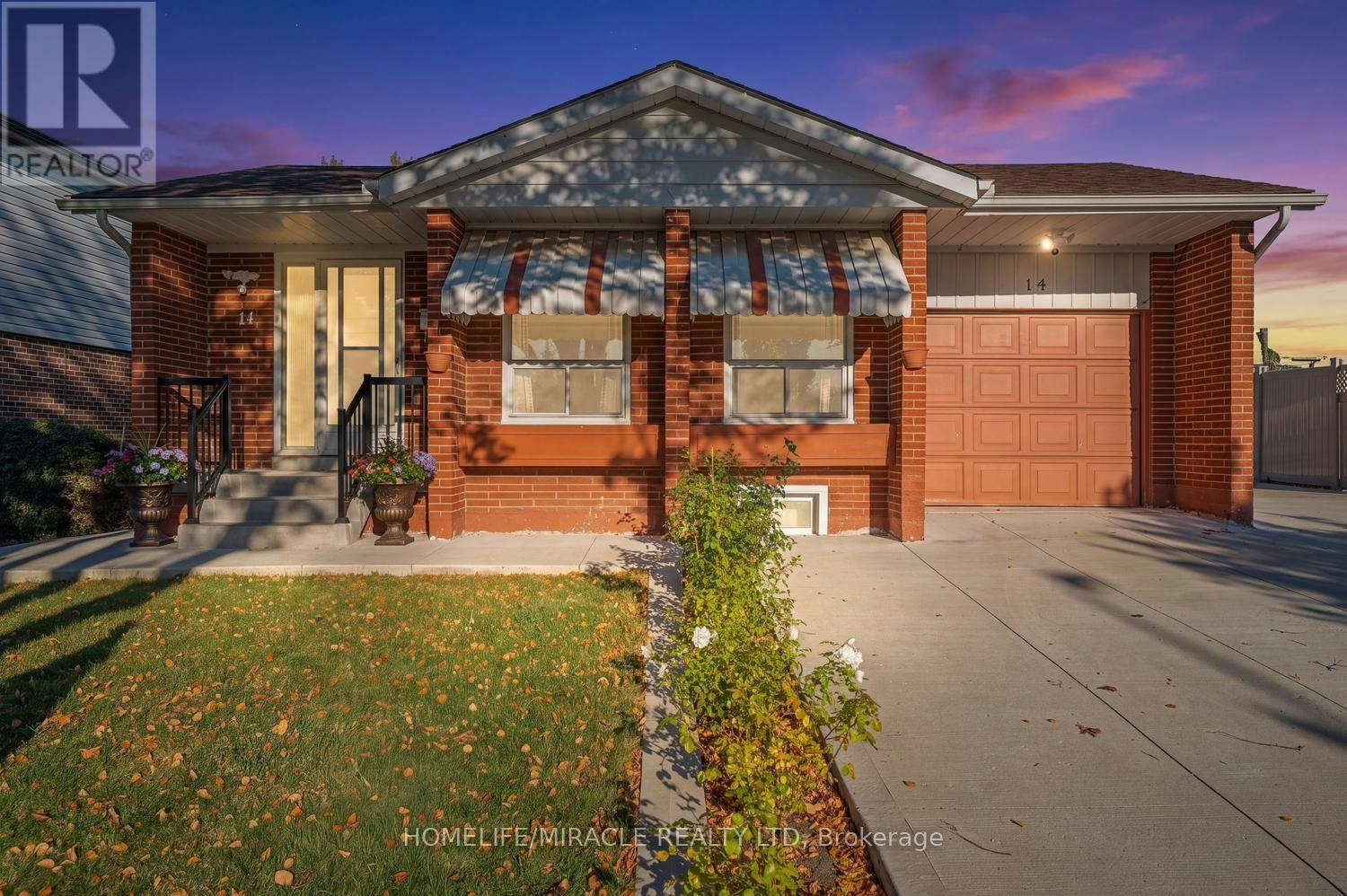 14 Tinton Crescent, Toronto, ON, M9V 2J1