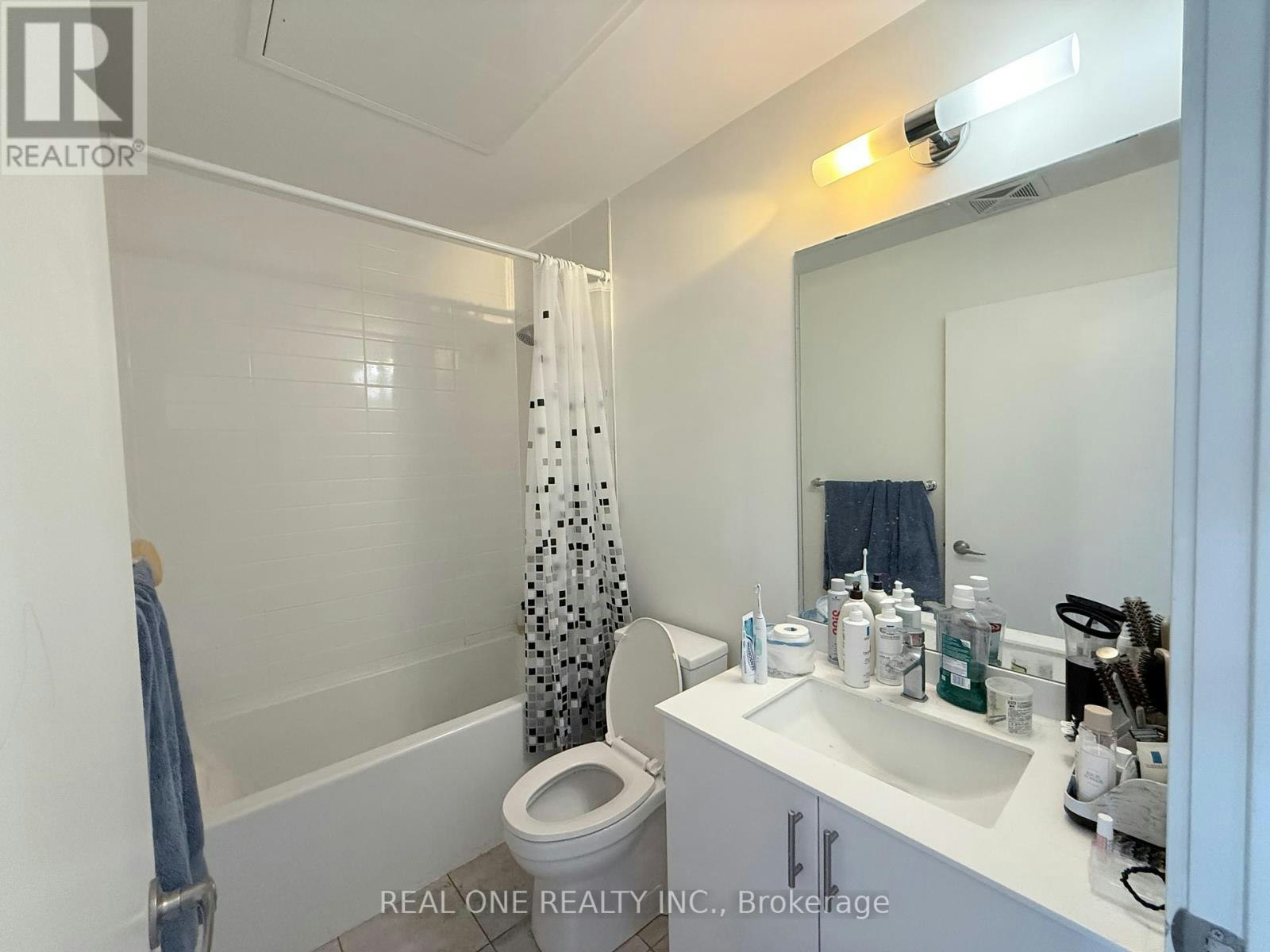 115-168 Sabina Drive, Oakville, ON, L6H 0W5 - 5