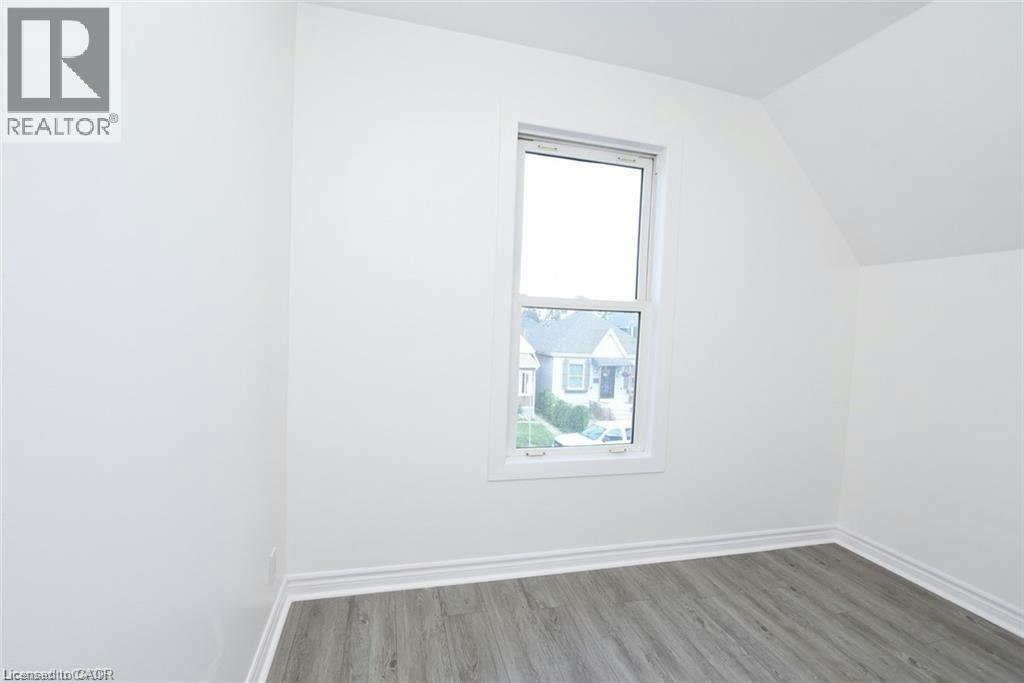 26 Fairview Avenue, Hamilton, ON, L8L 7B4 - 19