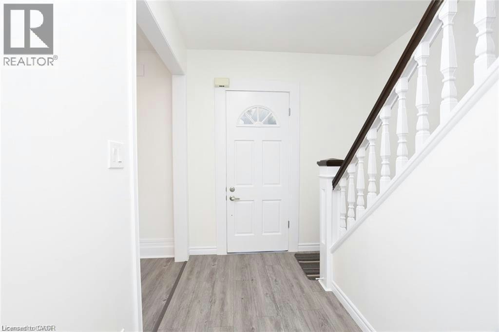 26 Fairview Avenue, Hamilton, ON, L8L 7B4 - 5