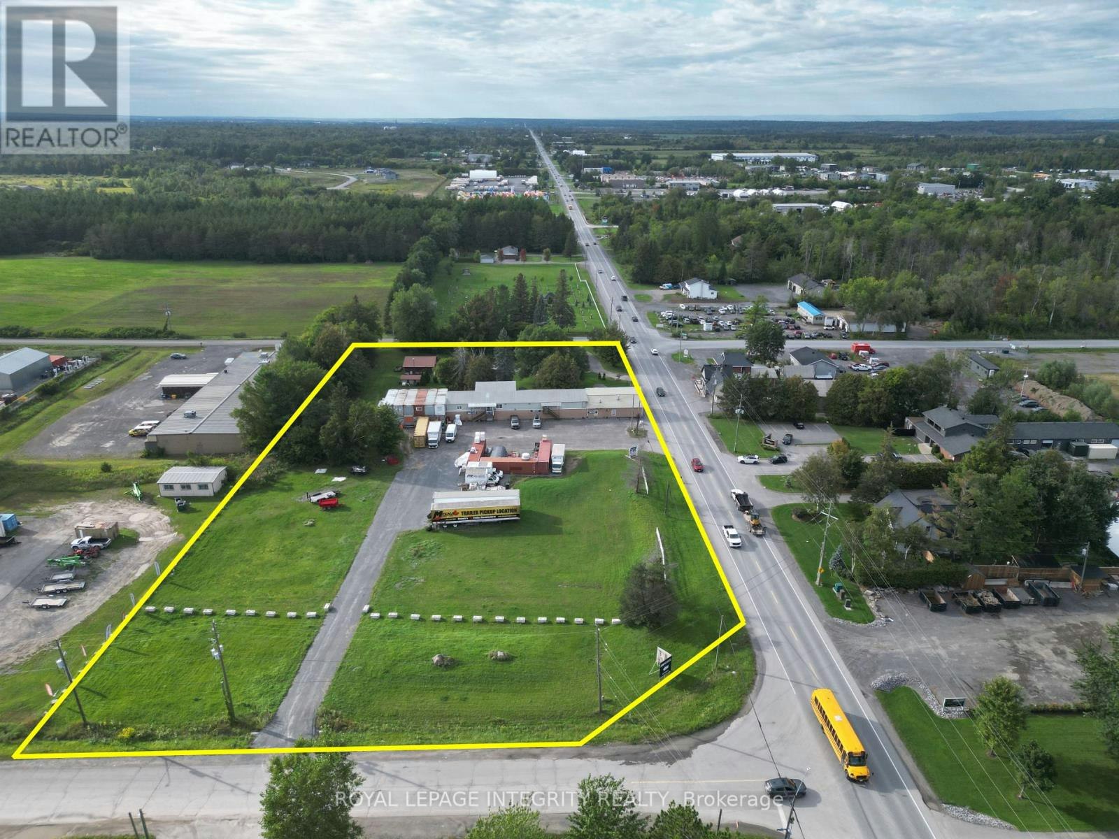 2591 Carp Road, Ottawa, ON, K0A 1L0
