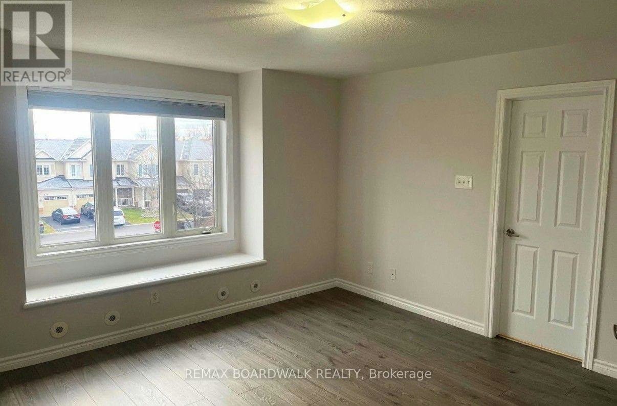 1736 Maple Grove Road, Ottawa, ON, K2S 0G4 - 6