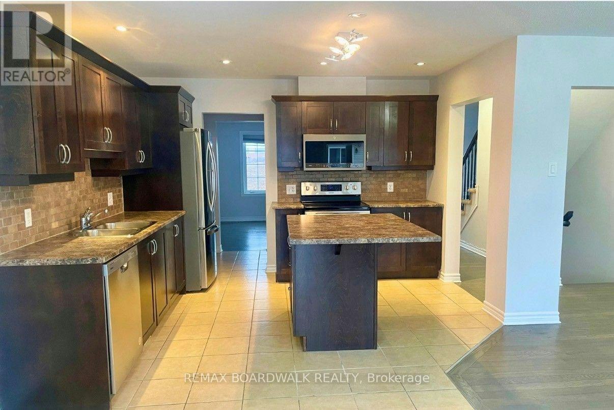 1736 Maple Grove Road, Ottawa, ON, K2S 0G4 - 2