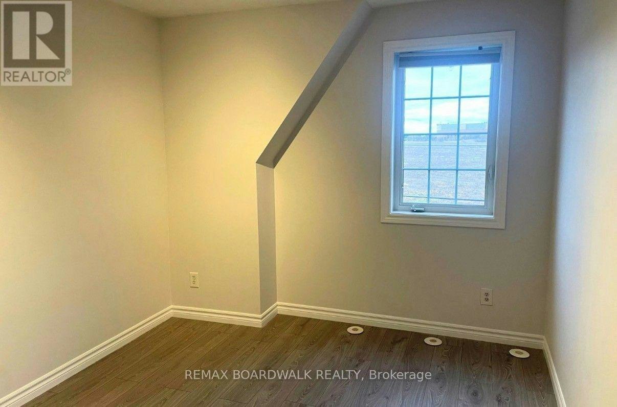 1736 Maple Grove Road, Ottawa, ON, K2S 0G4 - 7