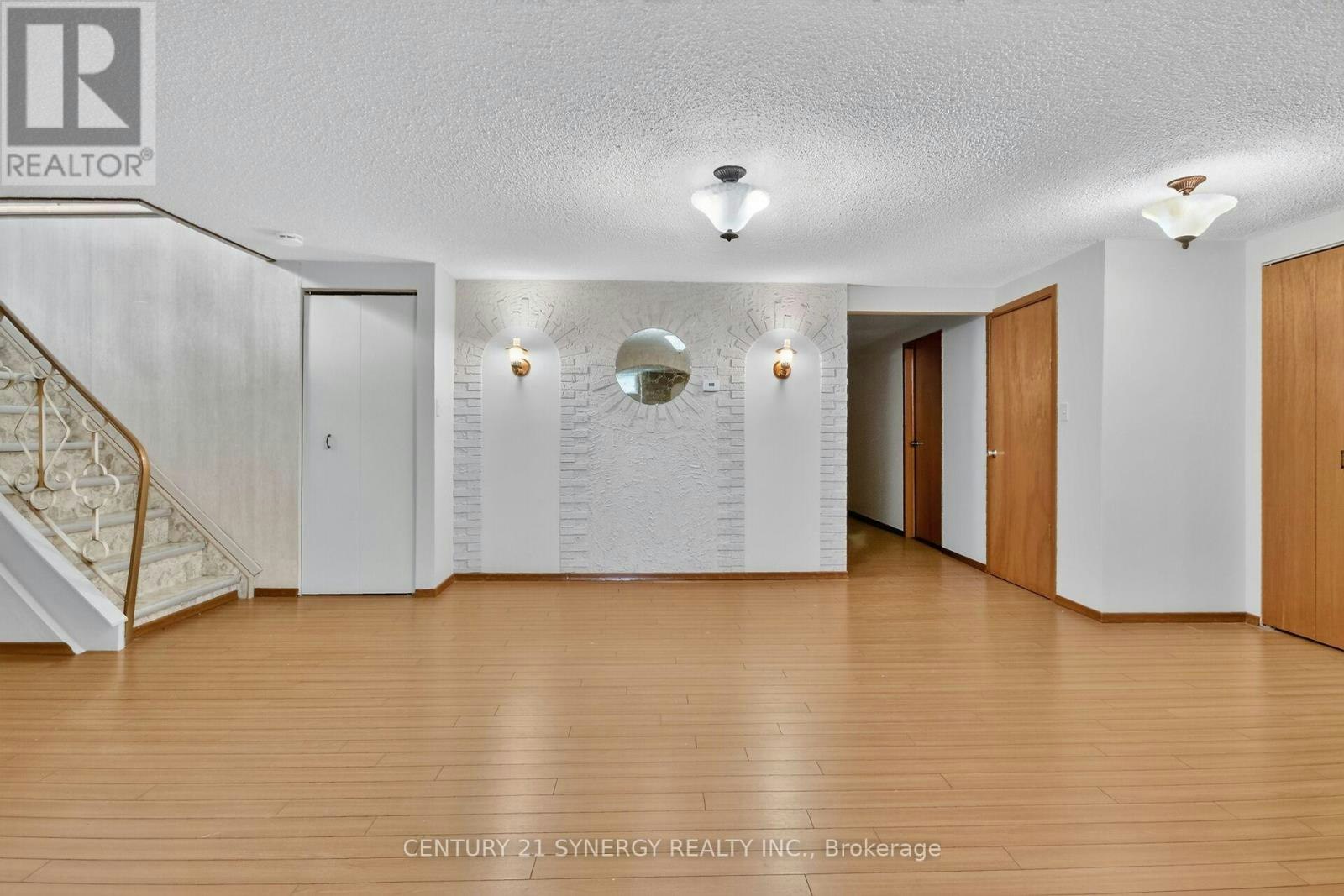 974 Greenbriar Avenue, Ottawa, ON, K2C 0J7 - 25