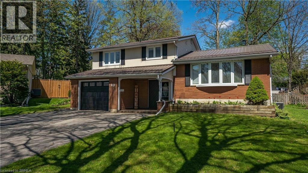10 Aaron Place, Brantford, ON, N3R 2S8