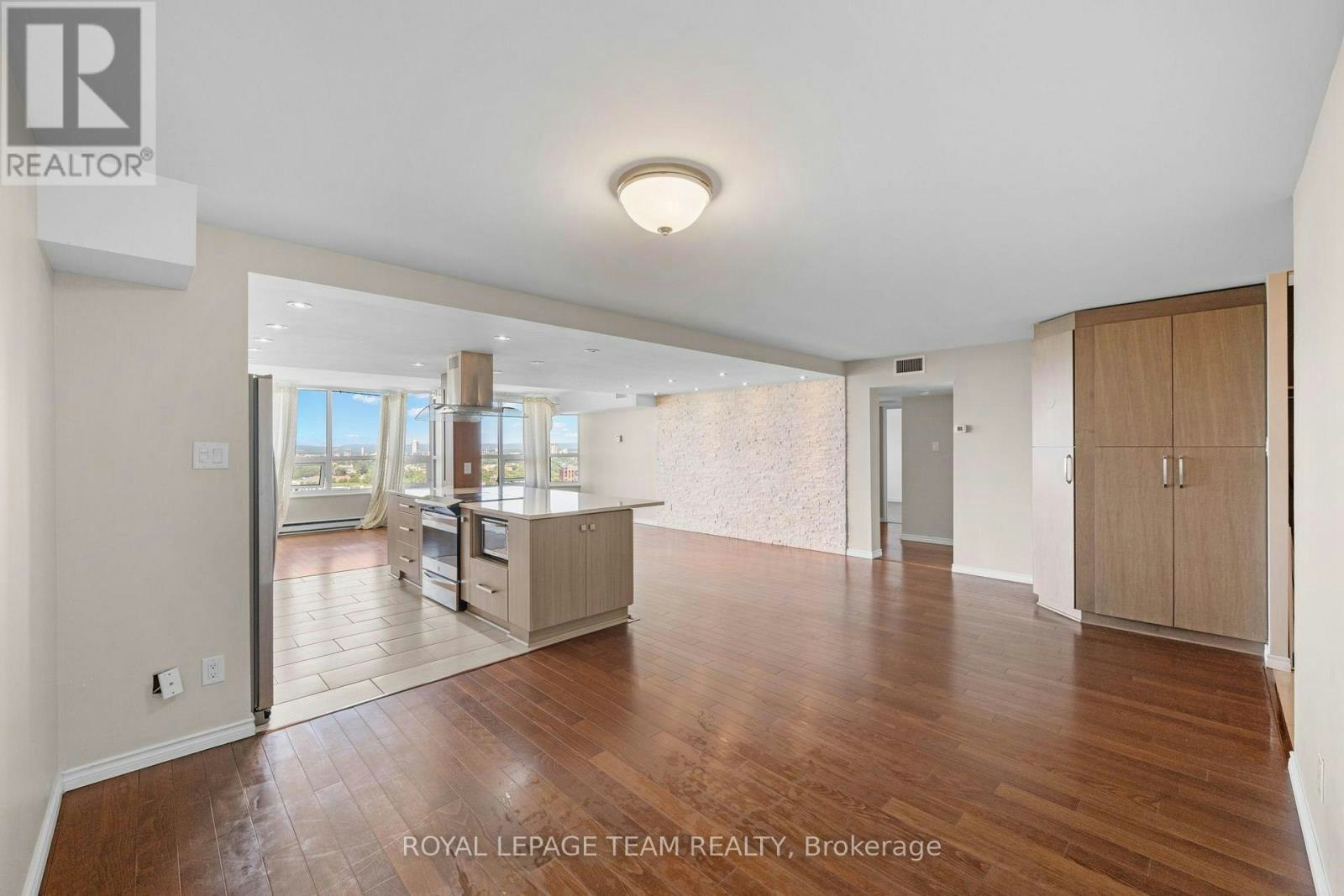 2408-1500 Riverside Drive, Ottawa, ON, K1G 4J4 - 10