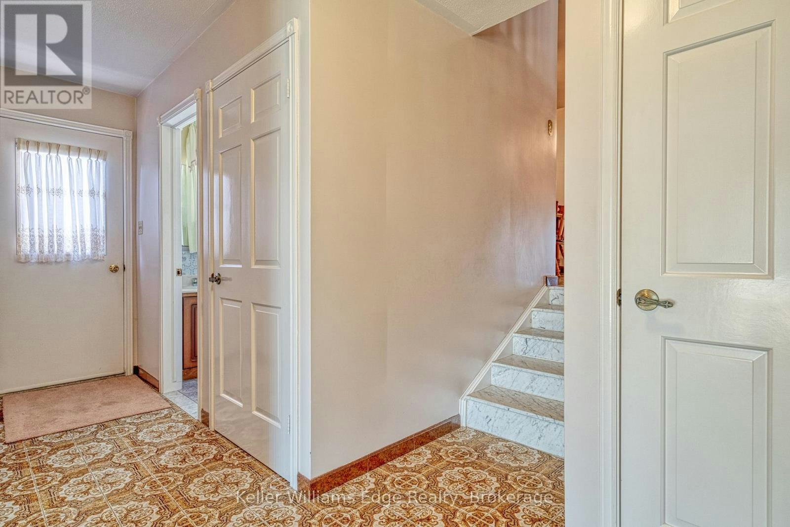 68 Ridley Drive, Hamilton, ON, L8W 1J2 - 9