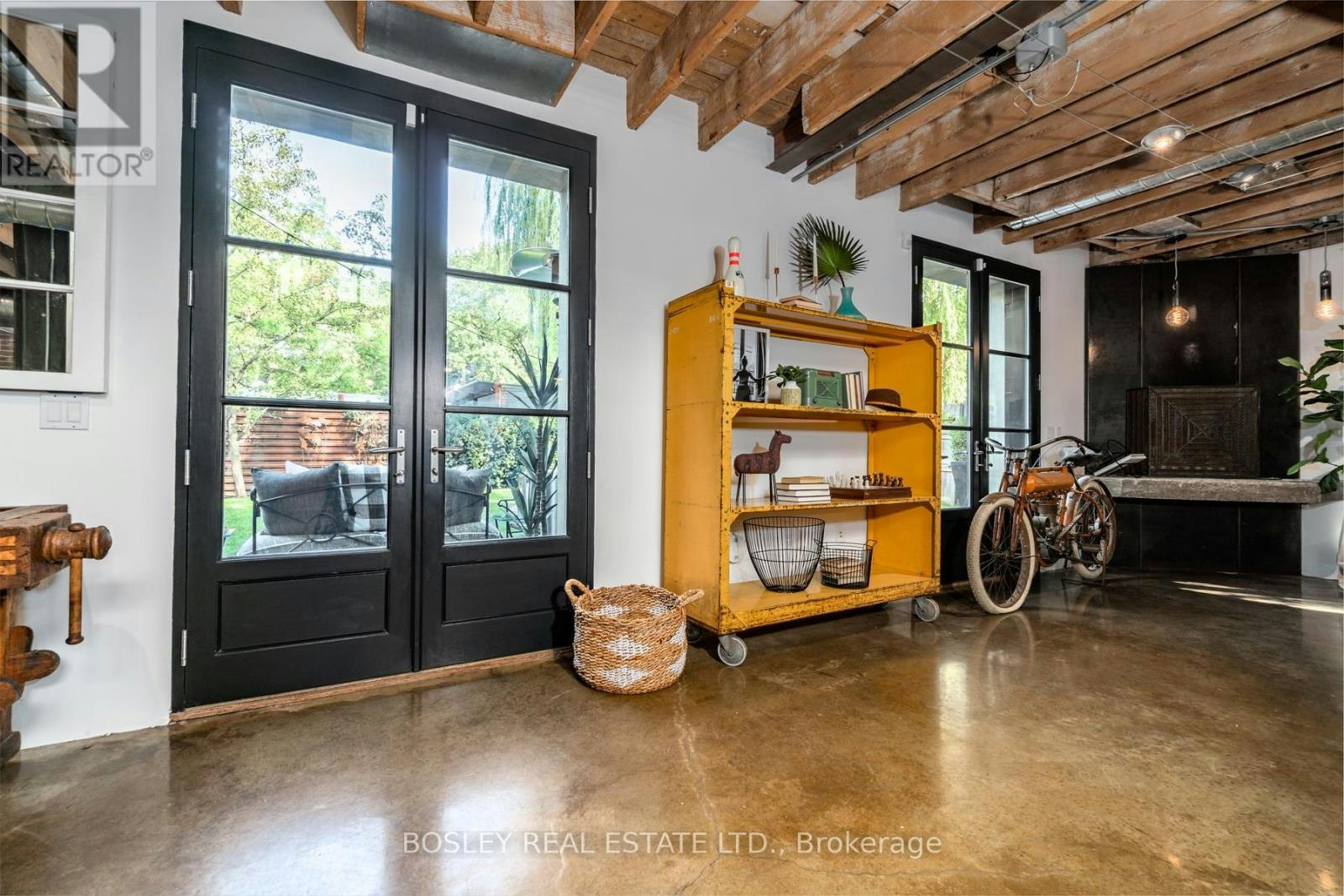 9 Peyton Lane, Toronto, ON, M4M 3R3 - 18