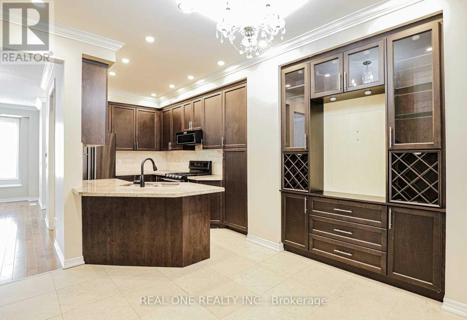 29 Poetry Drive, Vaughan, ON, L4H 3P8