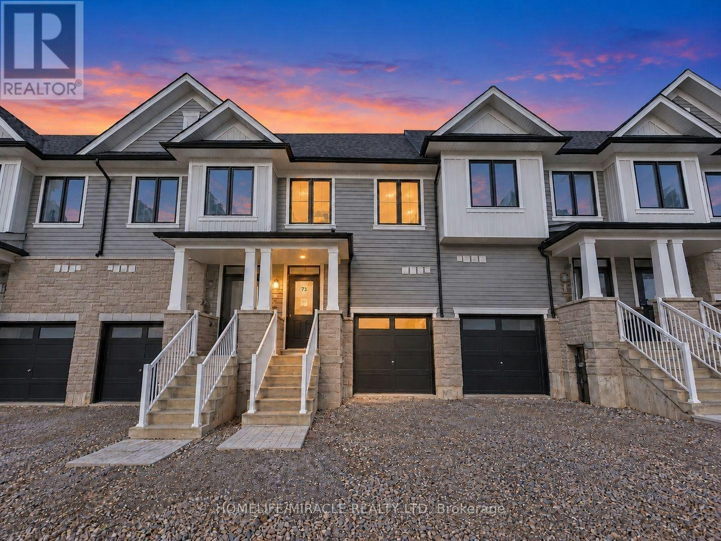 8 Elite Crescent, Hamilton, ON, N3W 0L1
