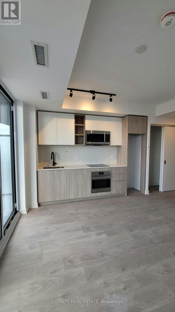 3210-36 Zorra Street, Toronto, ON, M8Z 4Z7 - 3