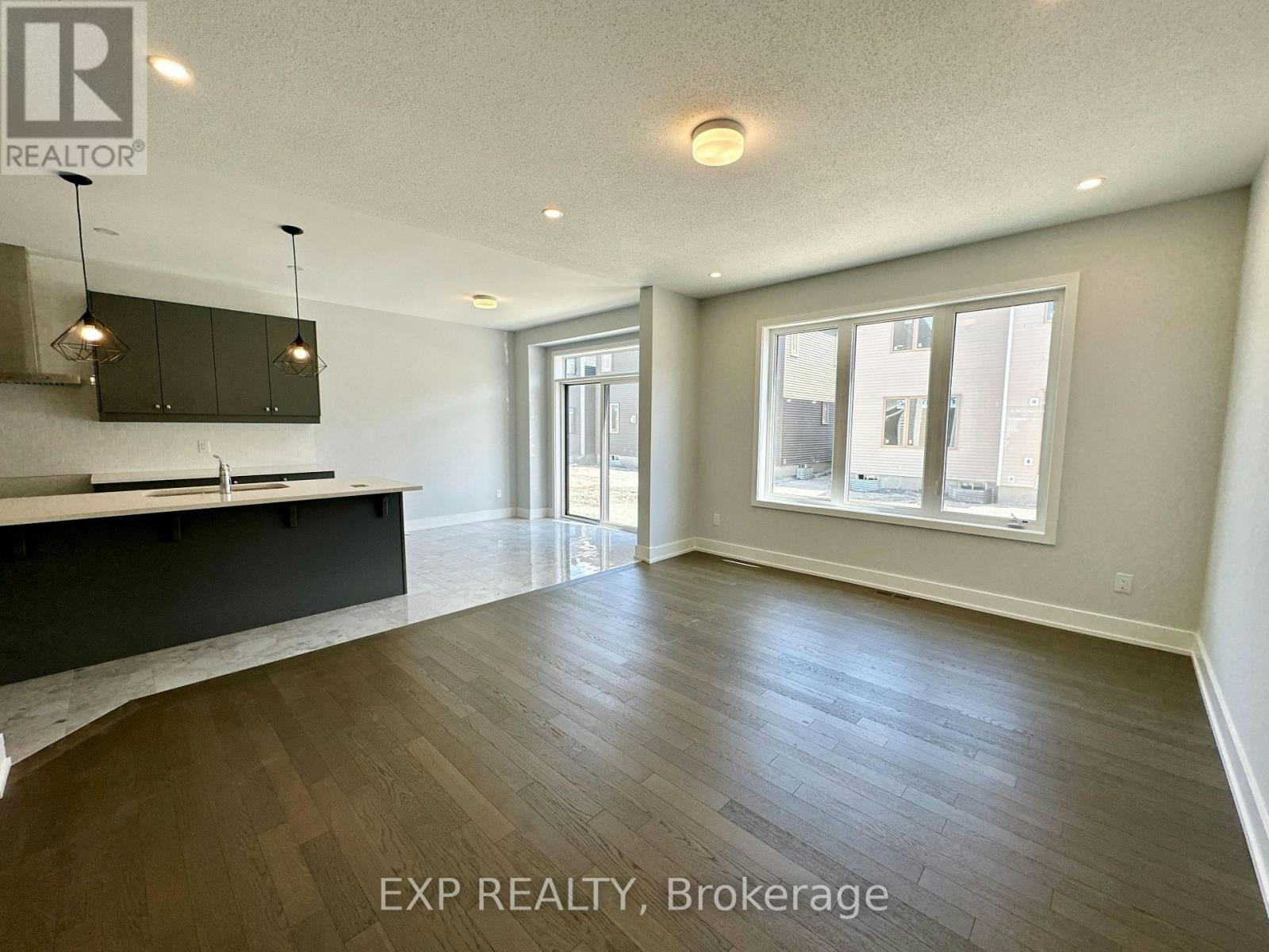 623 Cygnus Street, Ottawa, ON, K2J 7A9 - 3
