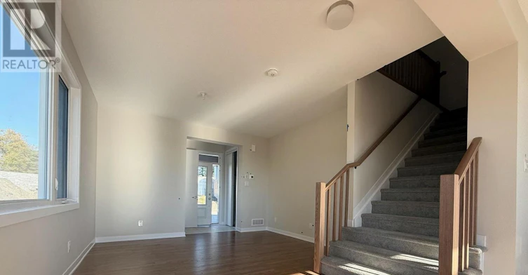 373 Falsetto Street, Ottawa, ON, K1W 0S6 - 10