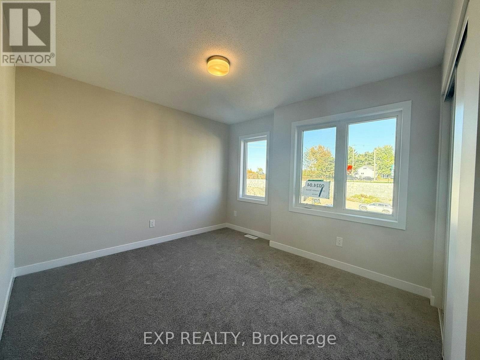373 Falsetto Street, Ottawa, ON, K1W 0S6 - 25
