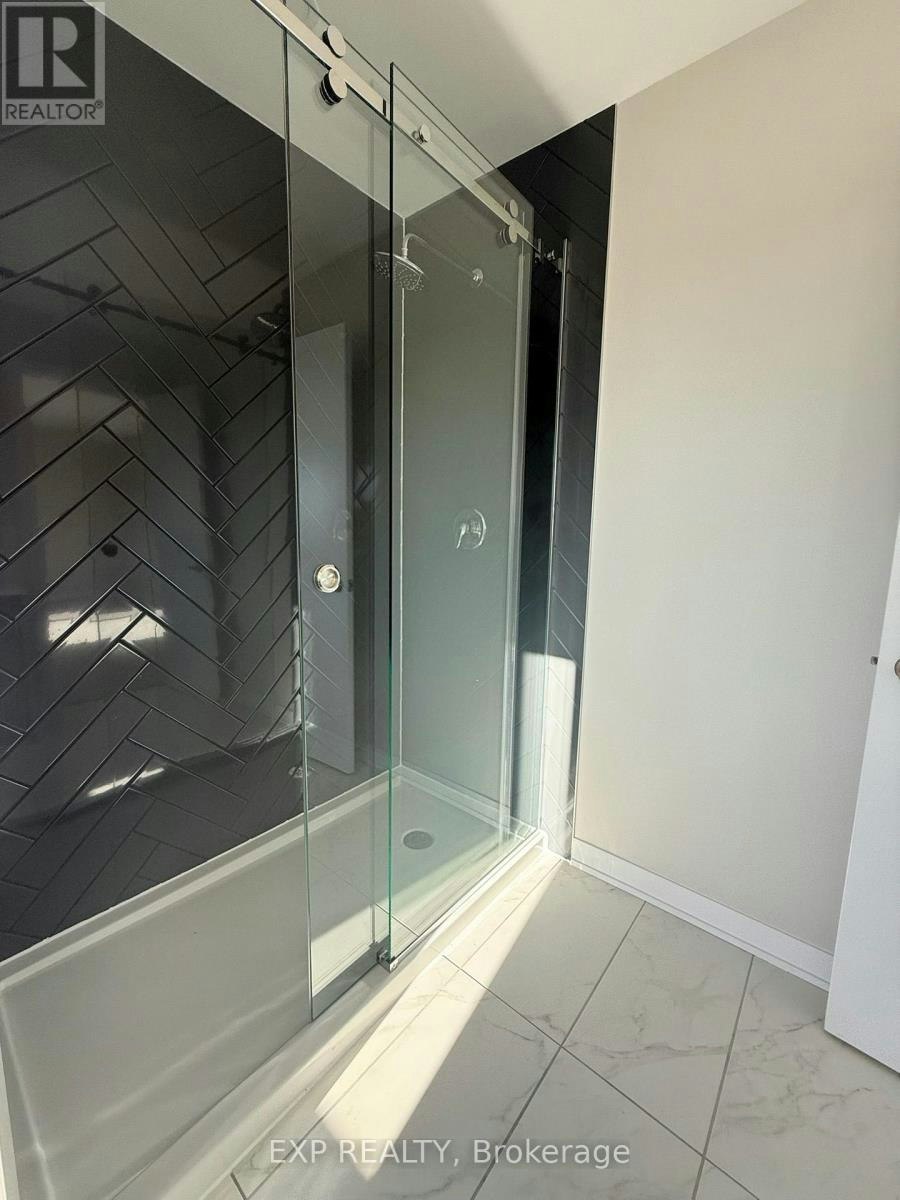 373 Falsetto Street, Ottawa, ON, K1W 0S6 - 12