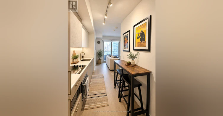 1919-19 Western Battery Road, Toronto, ON, M6K 0E3 - 8