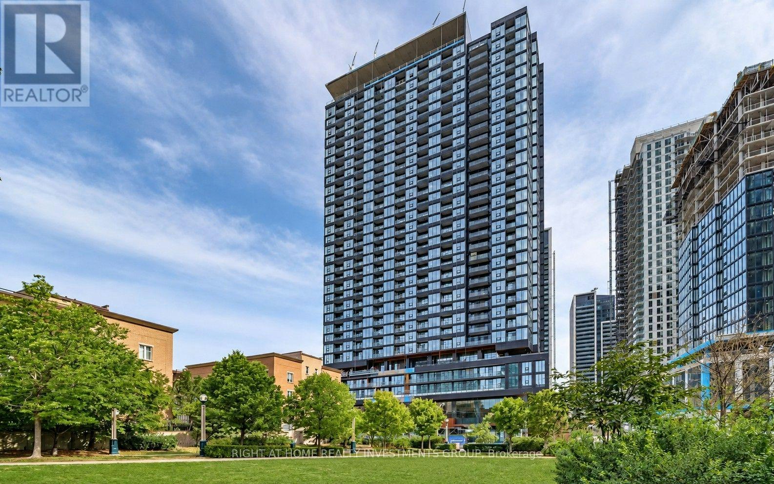 1919-19 Western Battery Road, Toronto, ON, M6K 0E3