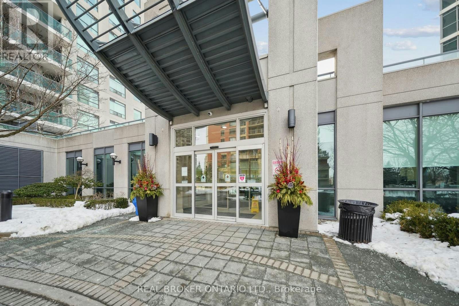 808-28 Harrison Garden Boulevard, Toronto, ON, M2N 7B5