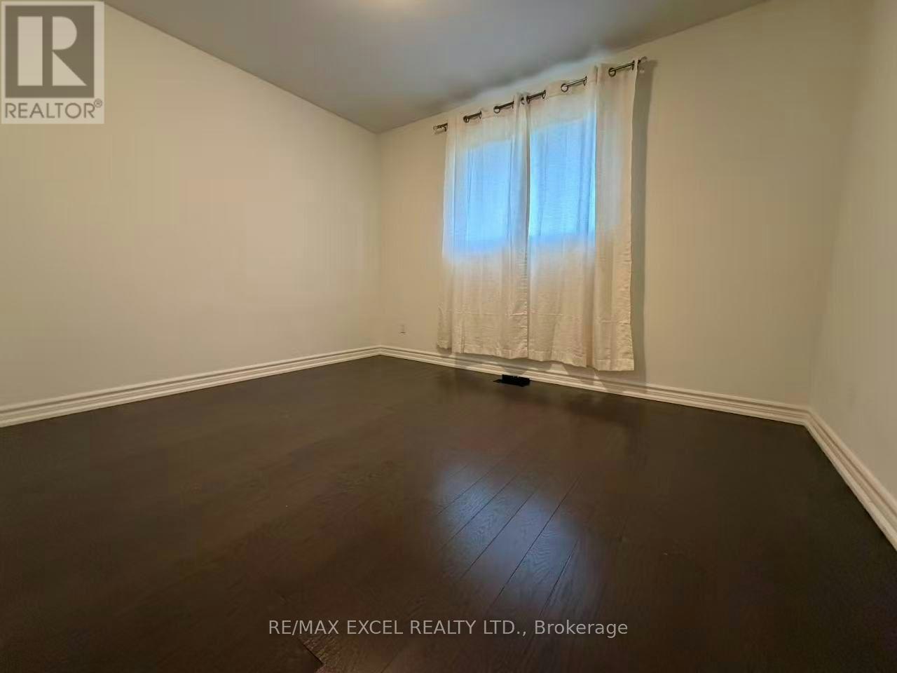 MAIN LEVEL-4 Lawnmere Crescent, Toronto, ON, M1S 2T2 - 12