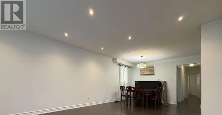 MAIN LEVEL-4 Lawnmere Crescent, Toronto, ON, M1S 2T2 - 6